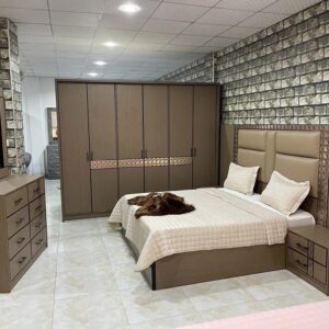 Ensemble Chambre à Coucher Complète "Élégance" – Design Moderne & Finition Bois Taupe